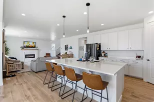 1208 E Coachline Way N, Eagle Mountain, UT 84005 - Photo 12