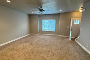 3607 E Sapphire Ln S, Eagle Mountain, UT 84005 - Photo 6