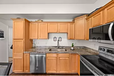 6688 S Pines Point Way, West Jordan, UT 84084 - Photo 6
