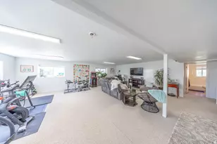 1953 W 2100 S, Syracuse, UT 84075 - Photo 32