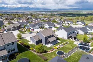 829 E 600 N, Hyde Park, UT 84318 - Photo 8