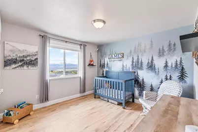 829 E 600 N, Hyde Park, UT 84318 - Photo 18