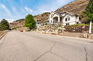 4282 N Mile High Dr E, Provo, UT 84604 - Photo 60