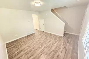 404 W 1925 N, Harrisville, UT 84414 - Photo 4