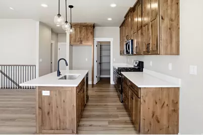 5583 W 9400 N #2, Elwood, UT 84337 - Photo 6