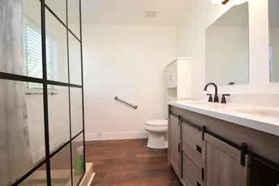 107 E 2100 S, Clearfield, UT 84015 - Photo 8