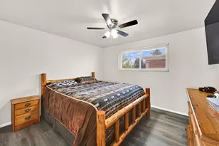 713 W 2200 N, Clinton, UT 84015 - Photo 12