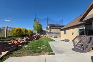 9073 N Clubhouse Ln, Eagle Mountain, UT 84005 - Photo 30