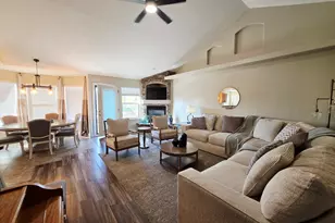 9073 N Clubhouse Ln, Eagle Mountain, UT 84005 - Photo 14