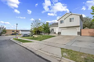 3691 S Lone Star Circle, Magna, UT 84044 - Photo 30