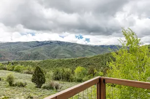 13149 E Pine Canyon Rd, Huntsville, UT 84317 - Photo 4