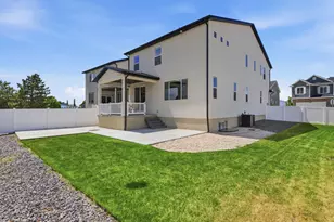 12239 S Hannah View Ln E, Draper, UT 84020 - Photo 2