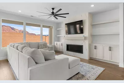 61 E Morning Glory Ave, Ivins, UT 84738 - Photo 8