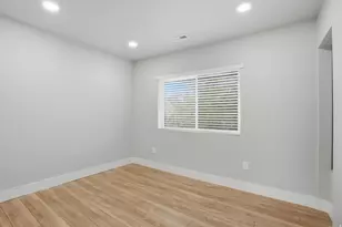 42 W 500 N, Salt Lake City, UT 84103 - Photo 14