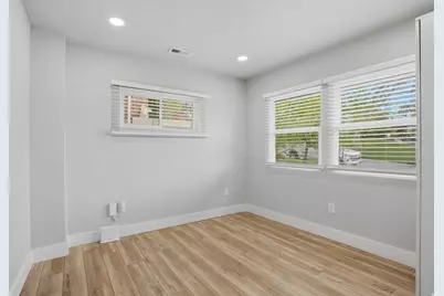 42 W 500 N, Salt Lake City, UT 84103 - Photo 4