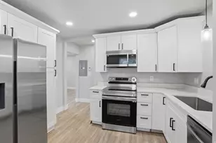 42 W 500 N, Salt Lake City, UT 84103 - Photo 6