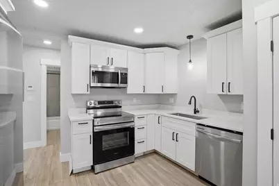 42 W 500 N, Salt Lake City, UT 84103 - Photo 10