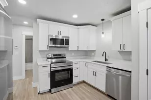 42 W 500 N, Salt Lake City, UT 84103 - Photo 10