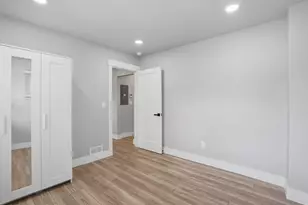 42 W 500 N, Salt Lake City, UT 84103 - Photo 12