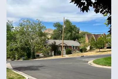 42 W 500 N, Salt Lake City, UT 84103 - Photo 2