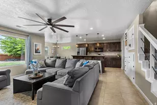 225 N Falcon Ct, Ivins, UT 84738 - Photo 4