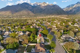 2247 E Willow Hills Dr, Sandy, UT 84093 - Photo 46