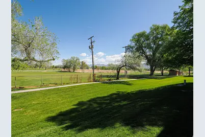 1150 W Norwalk Rd, Taylorsville, UT 84123 - Photo 10