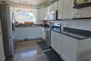 3832 Parker Dr, Riverdale, UT 84405 - Photo 4