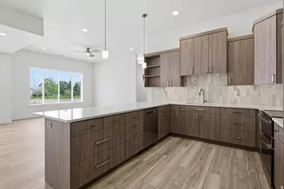 6739 W Judys Farm Ln #6, West Valley, UT 84128 - Photo 10