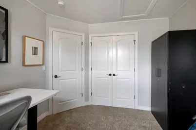 9096 N Clubhouse Ln W, Eagle Mountain, UT 84005 - Photo 18