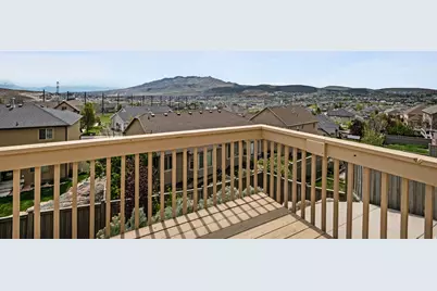 9096 N Clubhouse Ln W, Eagle Mountain, UT 84005 - Photo 6