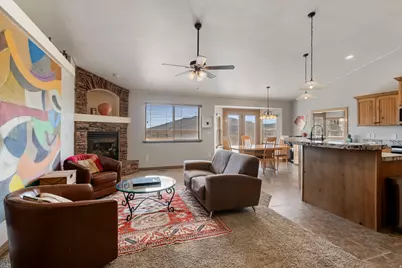9096 N Clubhouse Ln W, Eagle Mountain, UT 84005 - Photo 2
