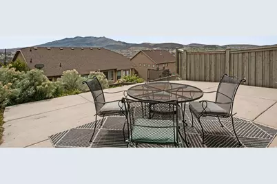 9096 N Clubhouse Ln W, Eagle Mountain, UT 84005 - Photo 30