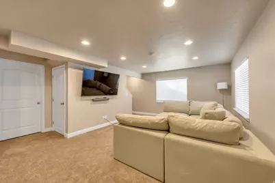 3234 W Desert Lily Dr, Lehi, UT 84043 - Photo 20