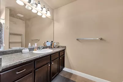 3234 W Desert Lily Dr, Lehi, UT 84043 - Photo 12