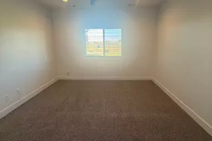 2249 S 3150 W, West Haven, UT 84401 - Photo 14