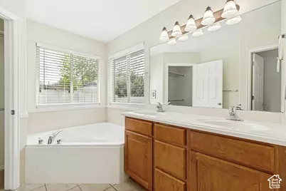5413 W Sawtell Way, West Jordan, UT 84081 - Photo 10