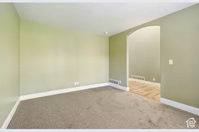 5413 W Sawtell Way, West Jordan, UT 84081 - Photo 12