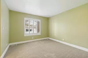 5413 W Sawtell Way, West Jordan, UT 84081 - Photo 14