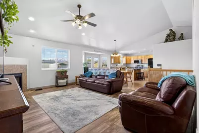 3792 W 2200 S, Taylor, UT 84401 - Photo 4