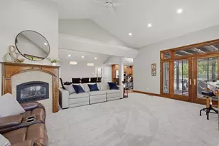 962 S Valley View Dr E, Fruit Heights, UT 84037 - Photo 6