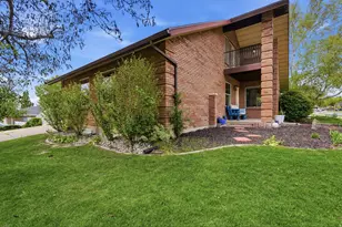 962 S Valley View Dr E, Fruit Heights, UT 84037 - Photo 46