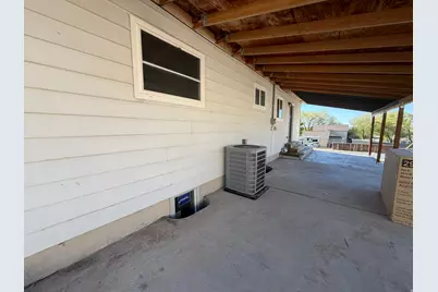 215 N Center St, Castle Dale, UT 84513 - Photo 38