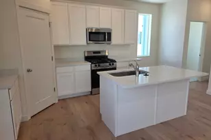1301 N 1390 E, Payson, UT 84651 - Photo 2