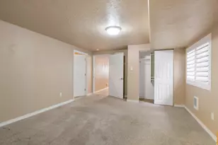43 E Peachtree Dr N, Centerville, UT 84014 - Photo 36