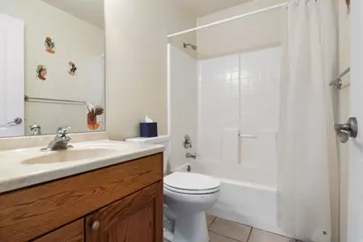 43 E Peachtree Dr N, Centerville, UT 84014 - Photo 20