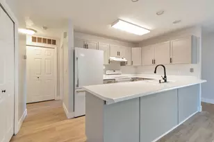 9215 S Jefferson Cv W, Sandy, UT 84070 - Photo 6