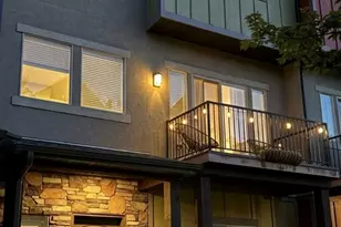128 W Parramatta Ln, Salt Lake City, UT 84115 - Photo 2