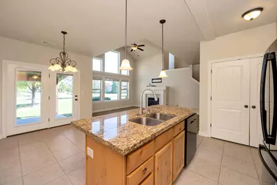 724 W Mystic Brook Way Way S, South Jordan, UT 84095 - Photo 6