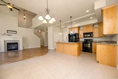724 W Mystic Brook Way Way S, South Jordan, UT 84095 - Photo 10